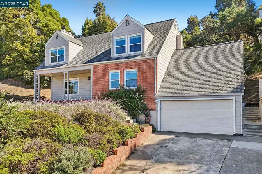 9 Clotilda Ct, Mill Valley, CA 94941 - Image #2
