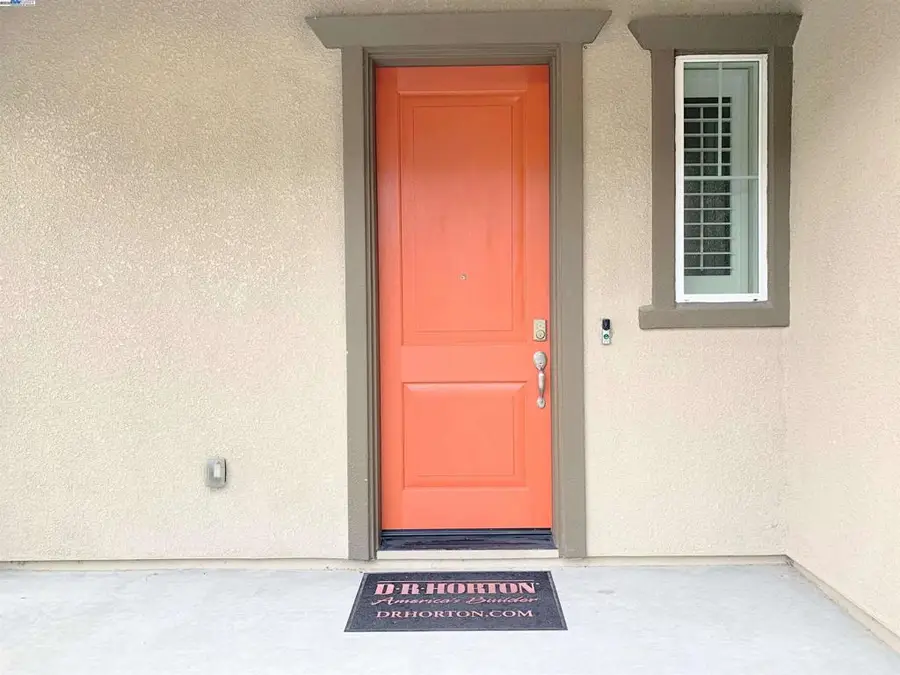 39438 Humpback Whale Rd, Newark, CA 94560 - Image #2