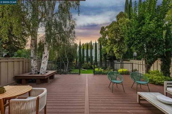 1839 Stratton Cir, Walnut Creek, CA 94598