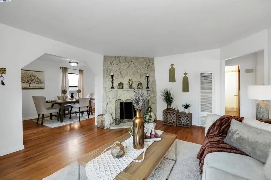 11132 Acalanes Dr, Oakland, CA 94603 - Image #3