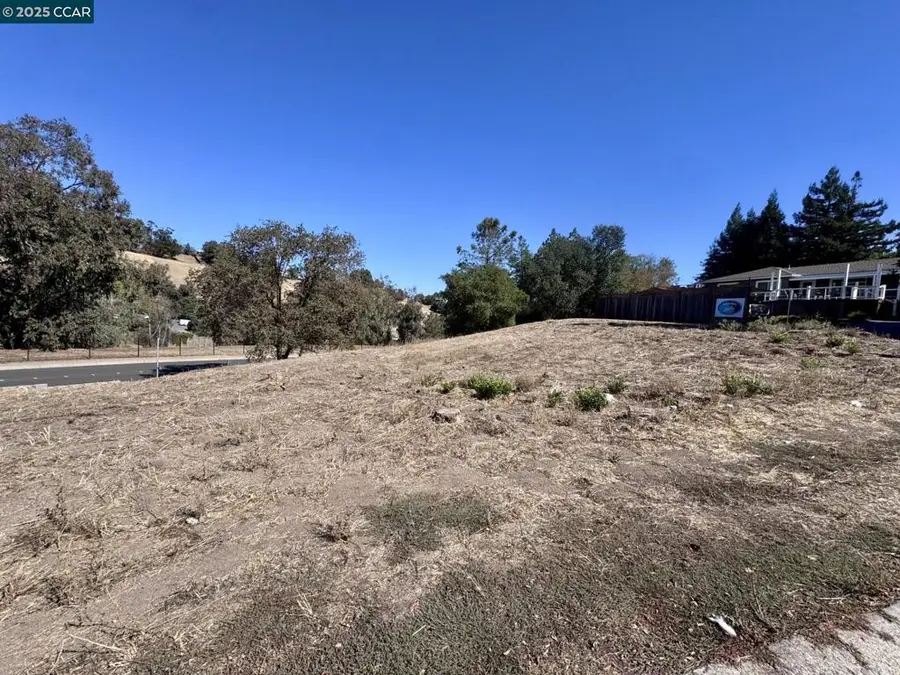 Gladys Court, Lafayette, CA 94549 - Image #2