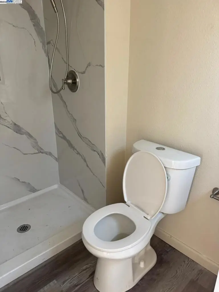 324 Eva Ct, Manteca, CA 95336 - Image #3