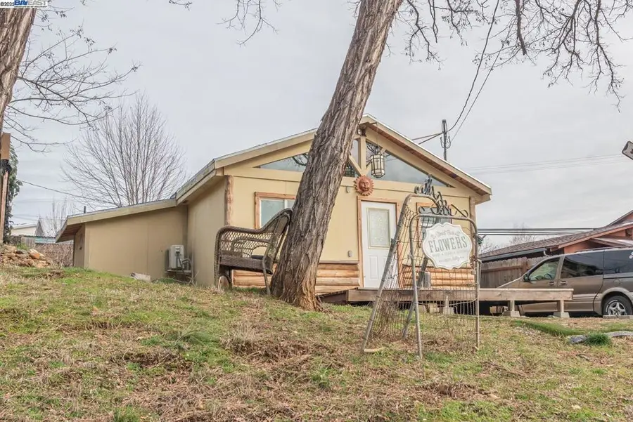 60 Mulligan St., Weaverville, CA 96093 - #2