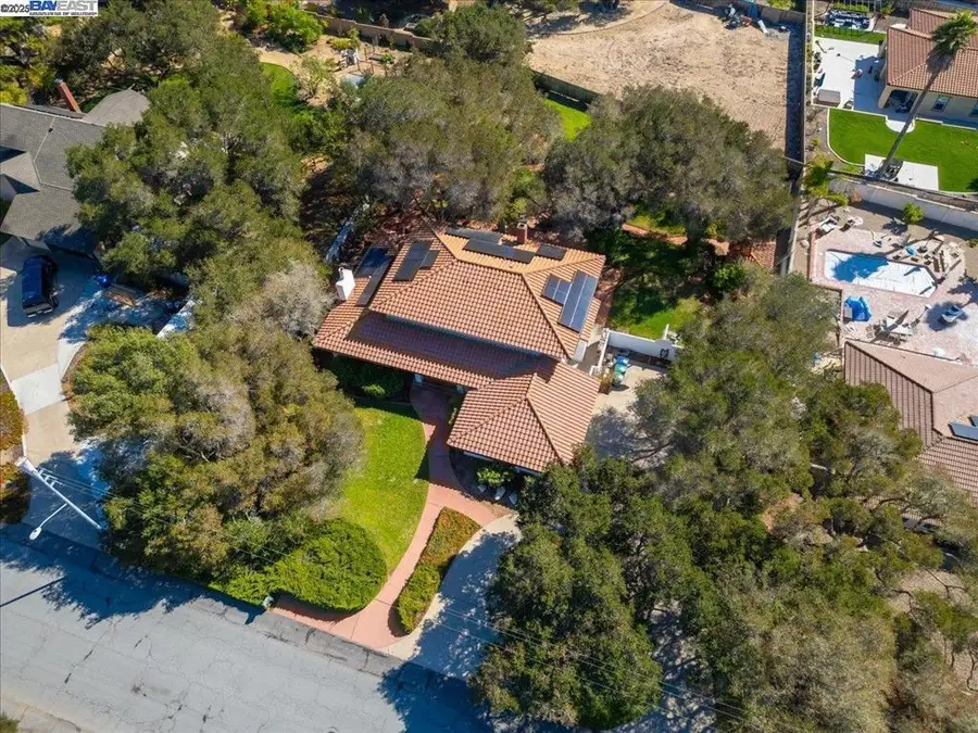 298 Saint Andrews Way, Lompoc, CA 93436 - Image #2