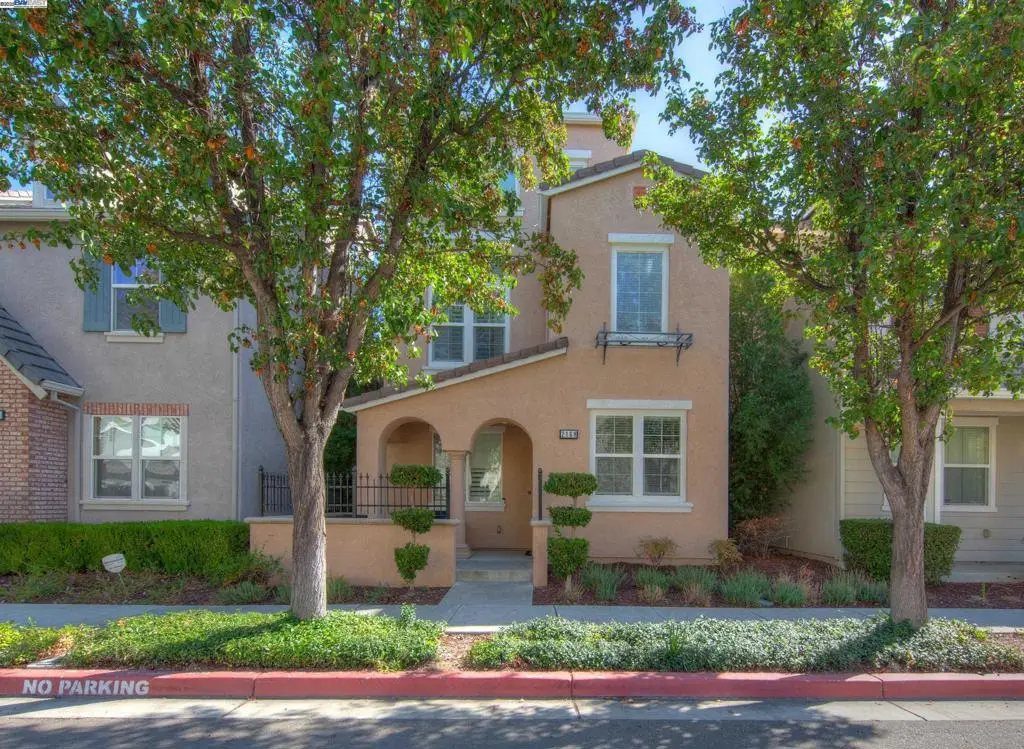 2168 2168 Wellington Dr, Tracy, CA 95376 - #1