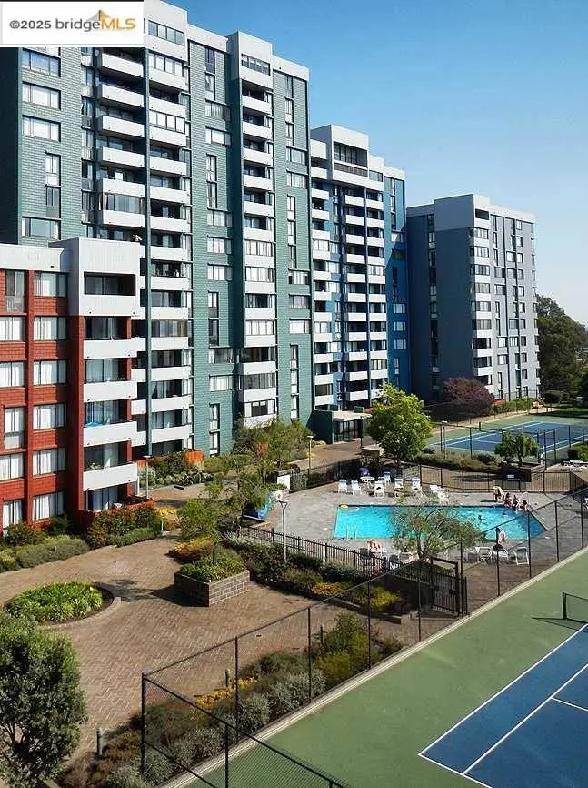 555 Pierce St #733D, Albany, CA 94706 - Image #1