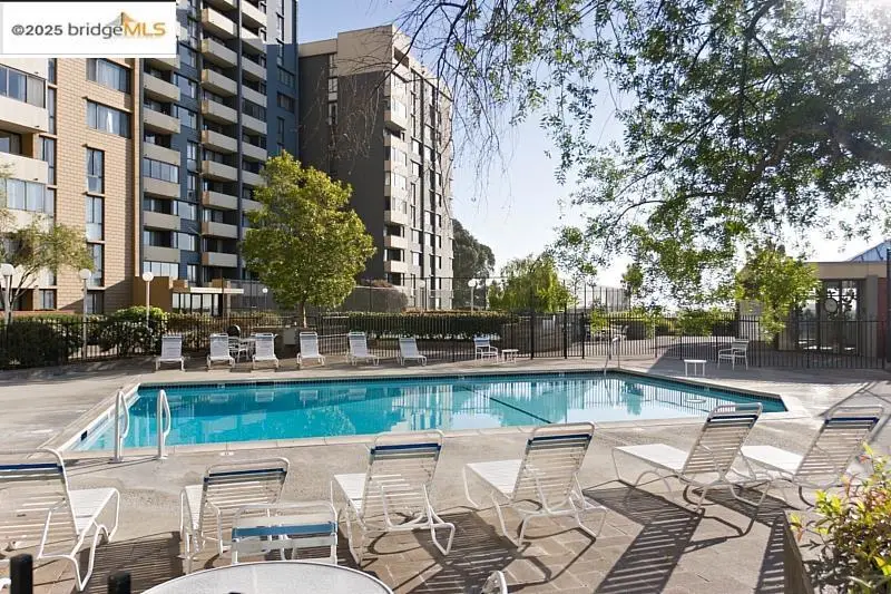 555 Pierce St #733D, Albany, CA 94706 - Image #2