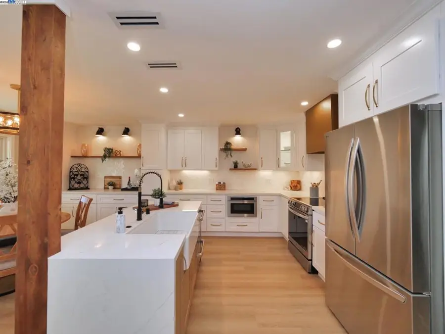 1732 Oakmont Drive #8, Walnut Creek, CA 94595 - Image #3