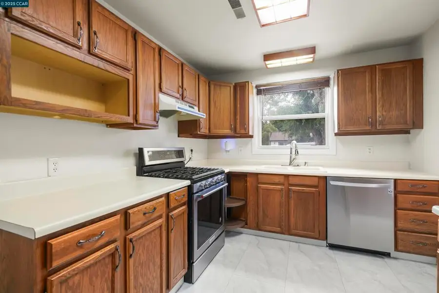 2656 Garden Ave, Concord, CA 94520 - Image #3