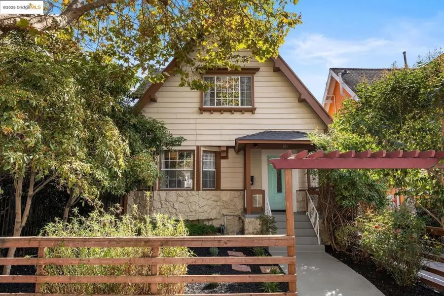 891 61st St, Oakland, CA 94608 - Image #2