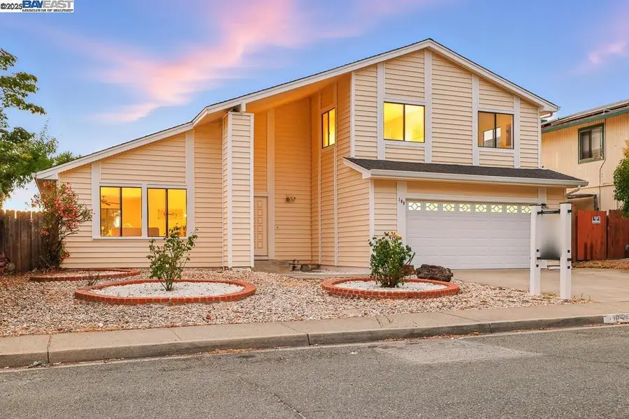 109 Oak Ct, Hercules, CA 94547 - Image #2