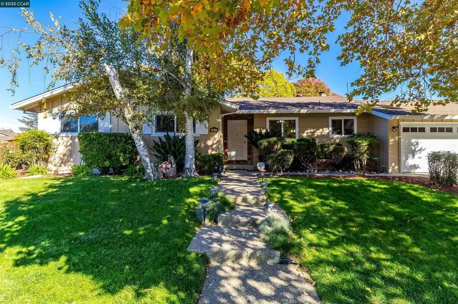 1856 Carriage Dr, Walnut Creek, CA 94598 - Image #2