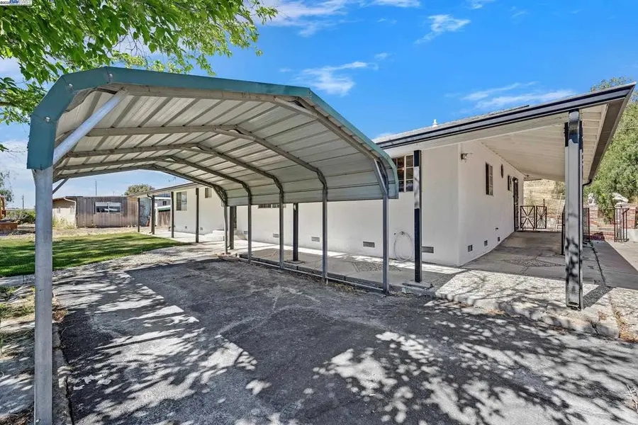 16881 N Midway Rd, Tracy, CA 95377 - Image #2