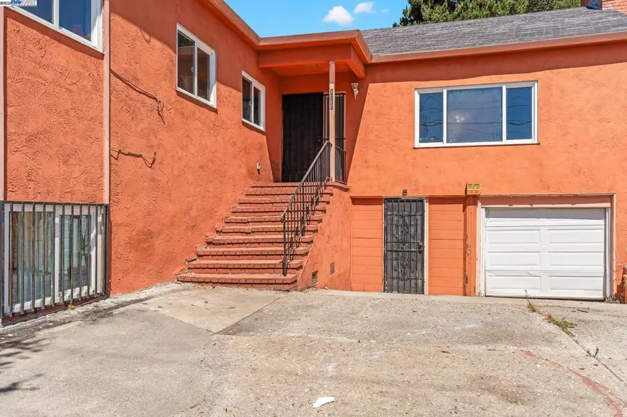 1015 82nd Ave, Oakland, CA 94621 - Image #3