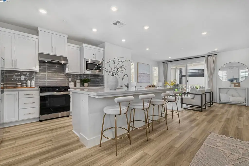 9174 Enterprise Dr, Newark, CA 94560 - Image #1