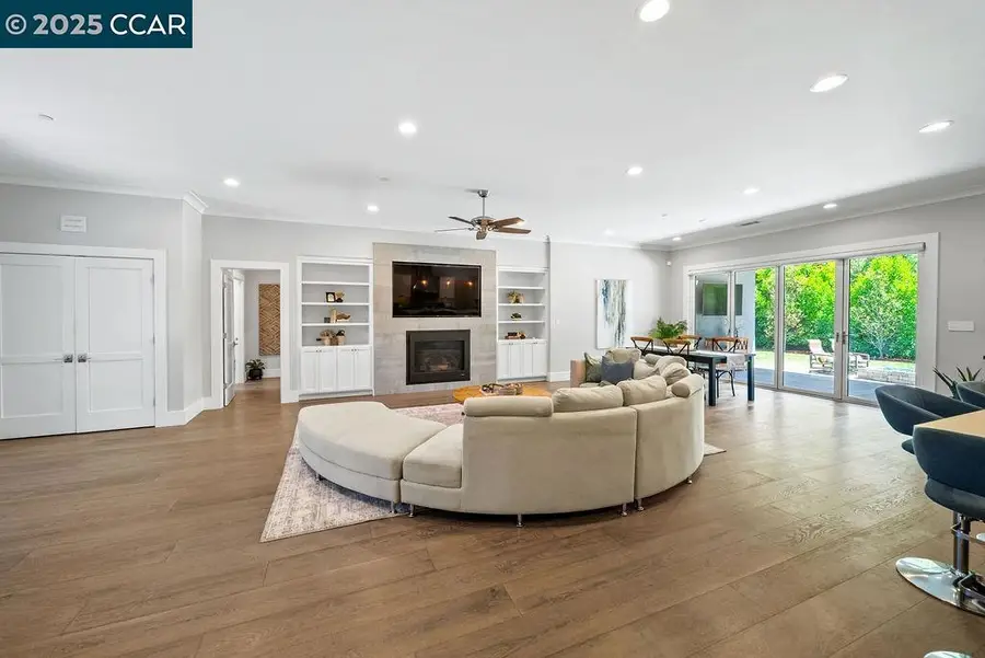 100 Alderwood Rd, Walnut Creek, CA 94598 - Image #3