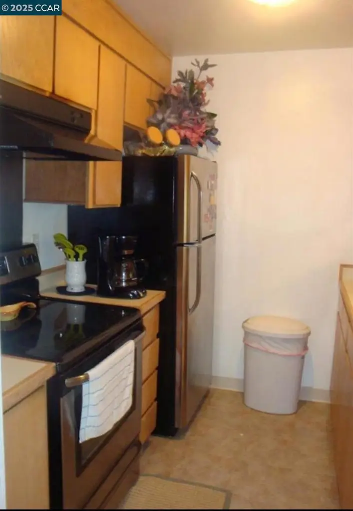 2450 Walters Way #27, Concord, CA 94520 - Image #2