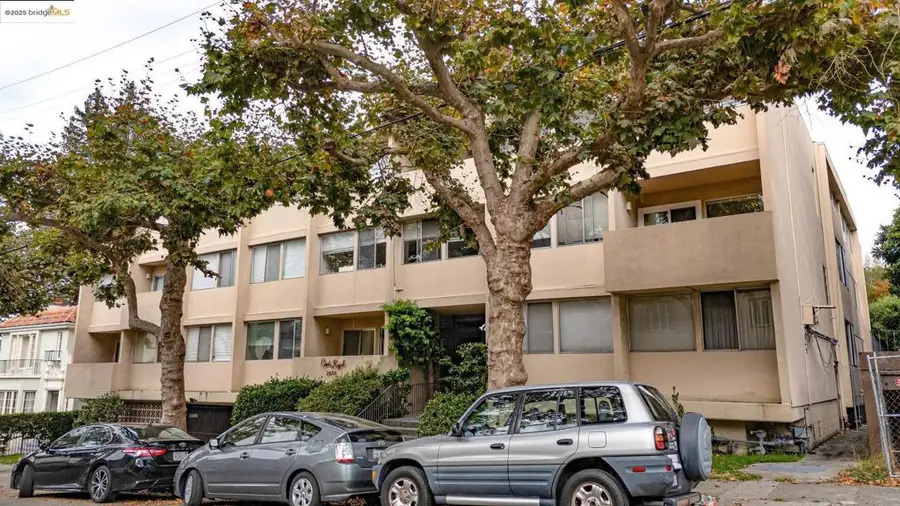 2477 Virginia St, Berkeley, CA 94709 - Image #2