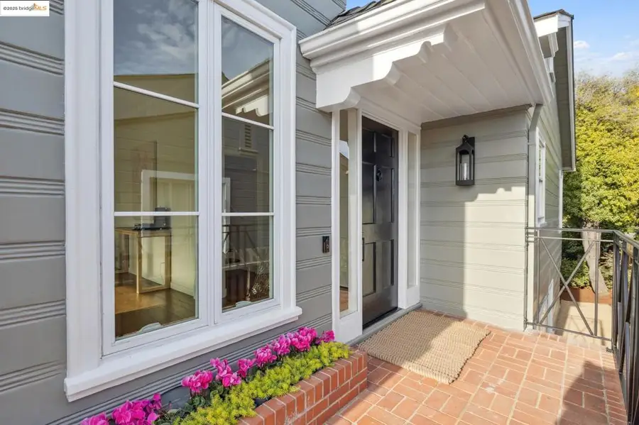 3328 Herrier St, Oakland, CA 94602 - Image #3