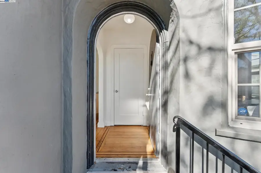 2521 80th, Oakland, CA 94605 - Image #3