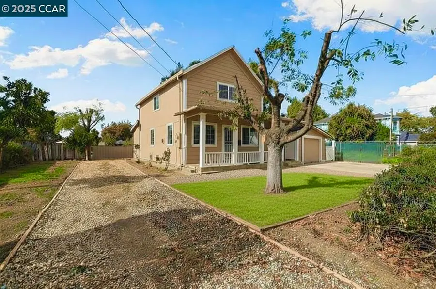 246 Oak Ave, Galt, CA 95632 - Image #2