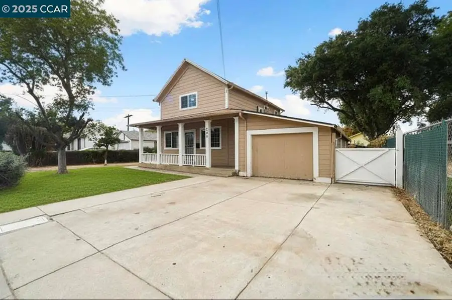 246 Oak Ave, Galt, CA 95632 - Image #3