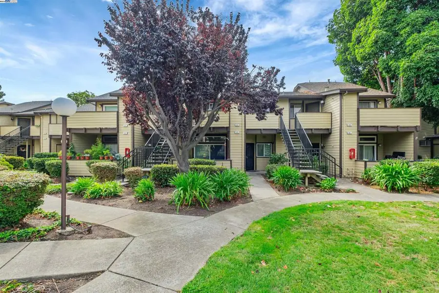 641 Majestic Way #36, San Leandro, CA 94578 - Image #2