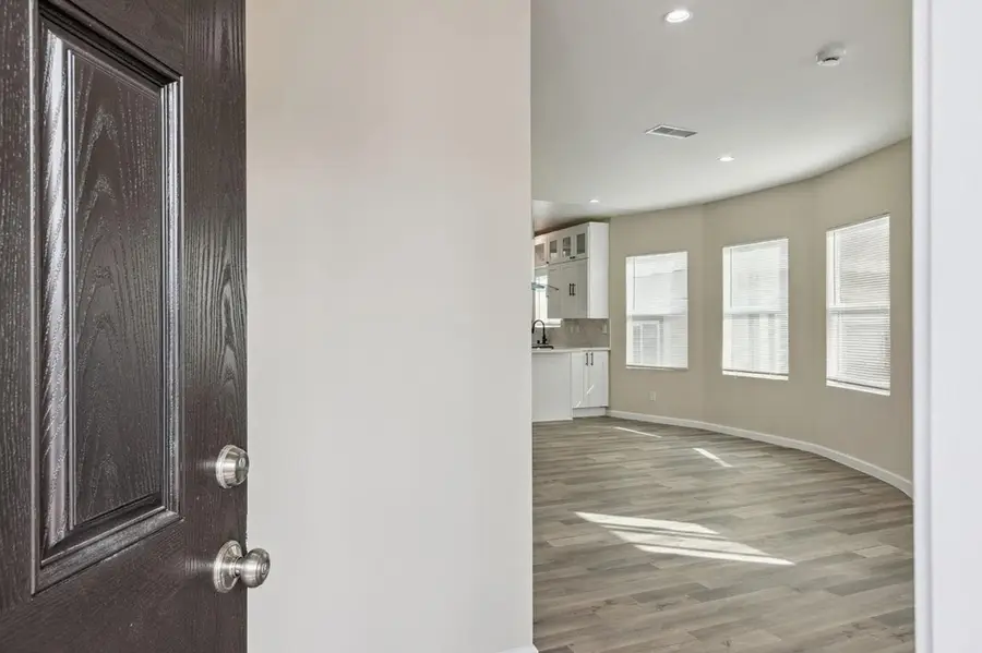 842 842 E 17th St, Oakland, CA 94606 - #2