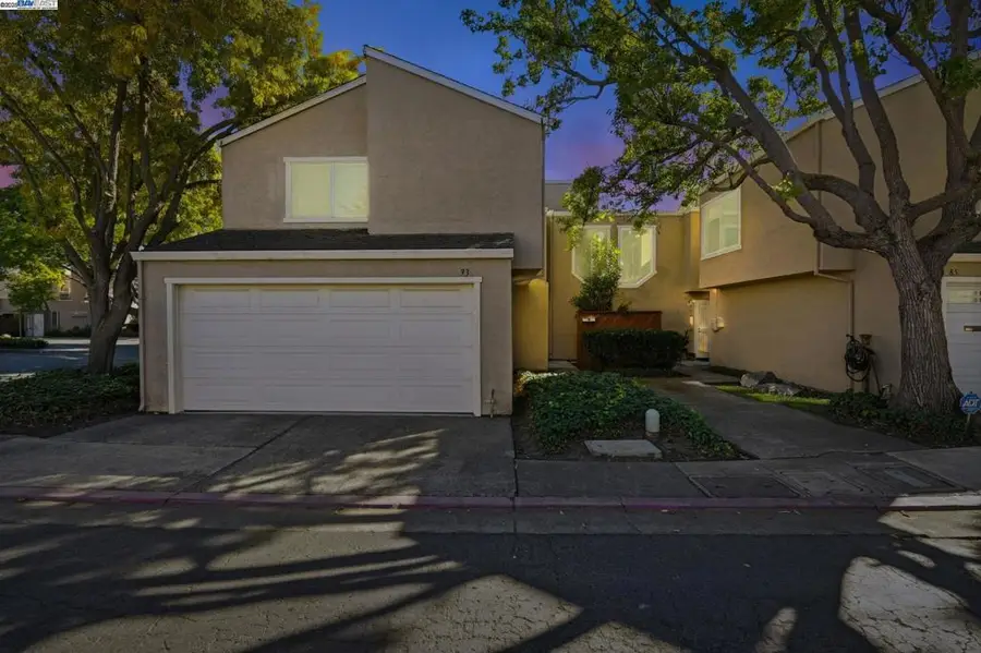 93 Cassia Dr, Hayward, CA 94544 - Image #2