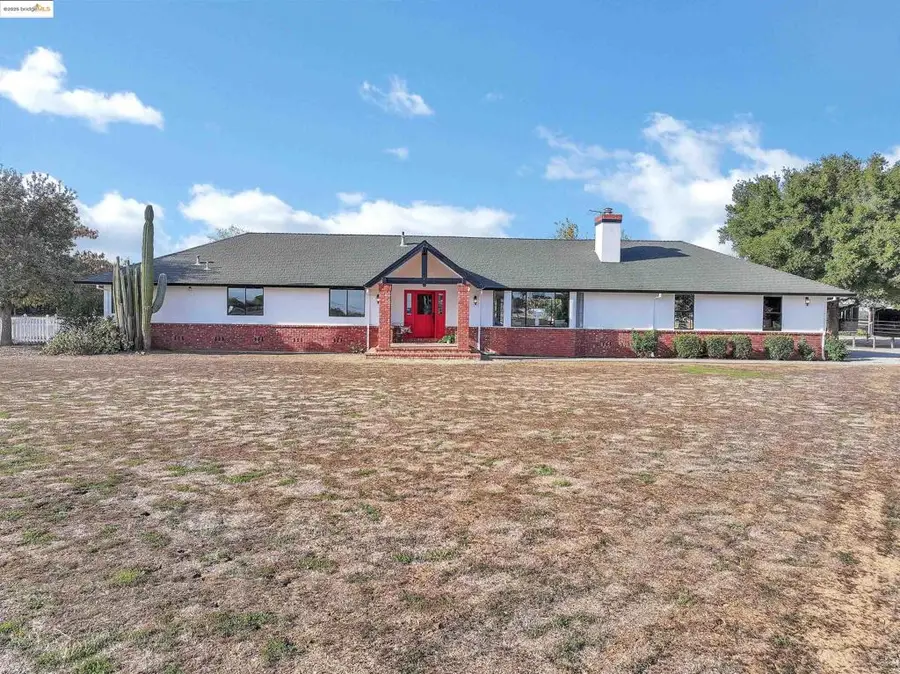 23701 Marsh Creek Rd, Brentwood, CA 94513 - #2