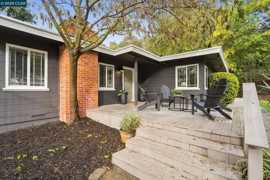 980 Janet Ln, Lafayette, CA 94549 - Image #2