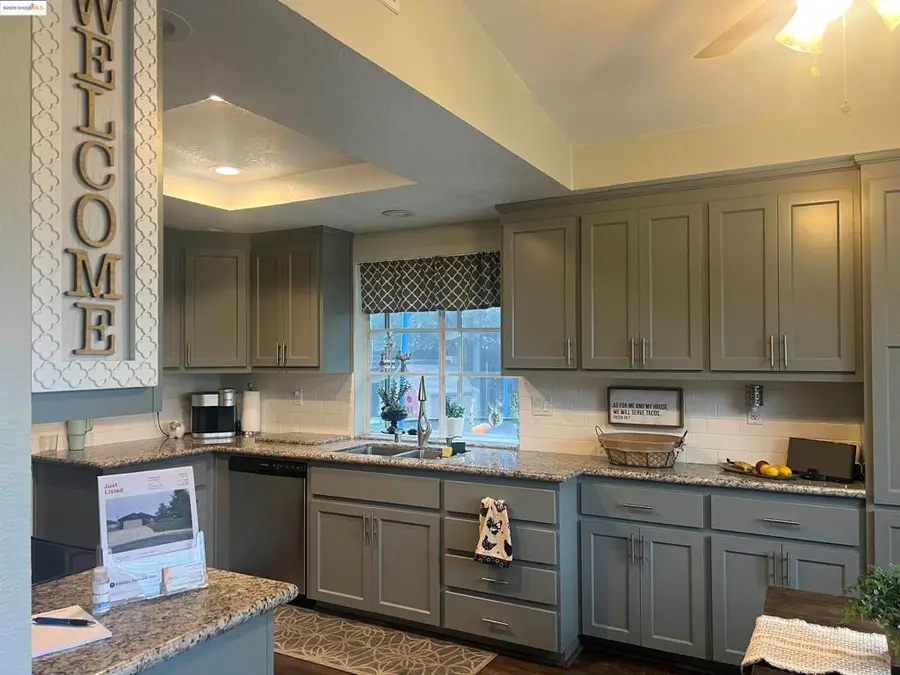 1748 Pine Ct, Oakley, CA 94561 - Image #3