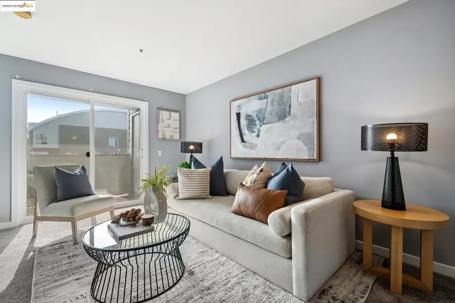 6400 Christie Avenue #5203, Emeryville, CA 94603 - Image #3