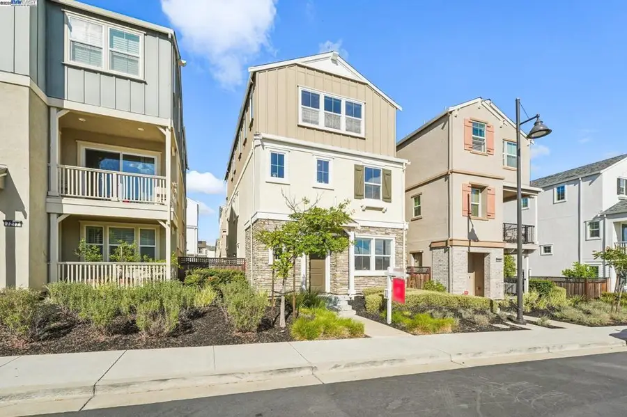 7213 Calistoga Ln, Dublin, CA 94568 - Image #3