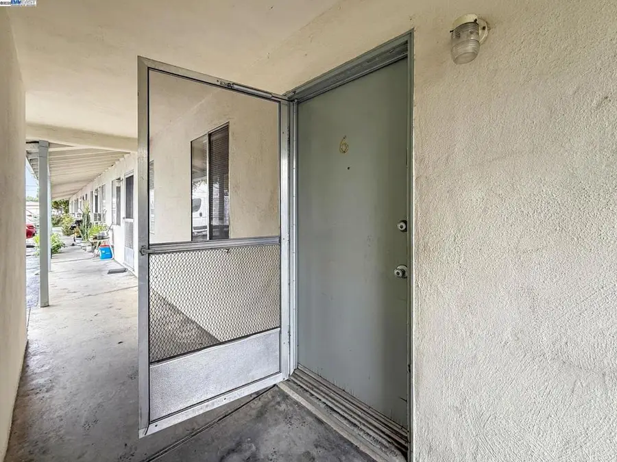 2225 Luz Ave, San Jose, CA 95116 - Image #3