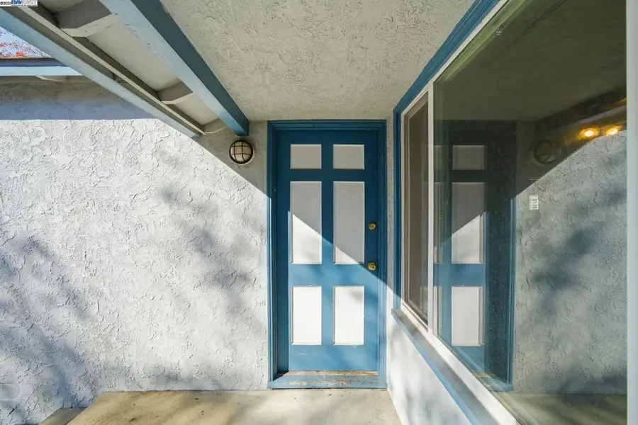 17472 Via Segundo, San Lorenzo, CA 94580 - Image #3