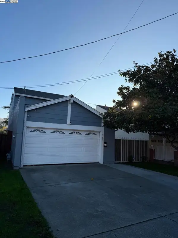 250 S 47th St, Richmond, CA 94804