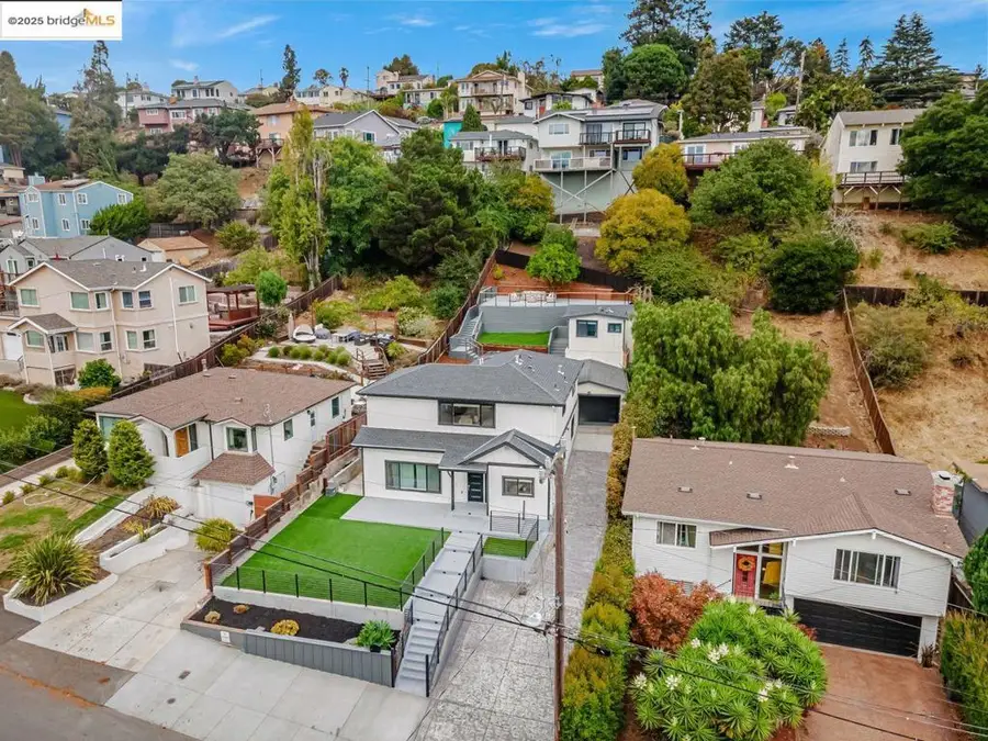 7900 Michigan Ave, Oakland, CA 94605 - Image #3