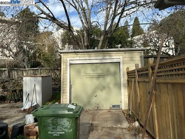 1079 Keith Ave, Berkeley, CA 94708 - Image #3