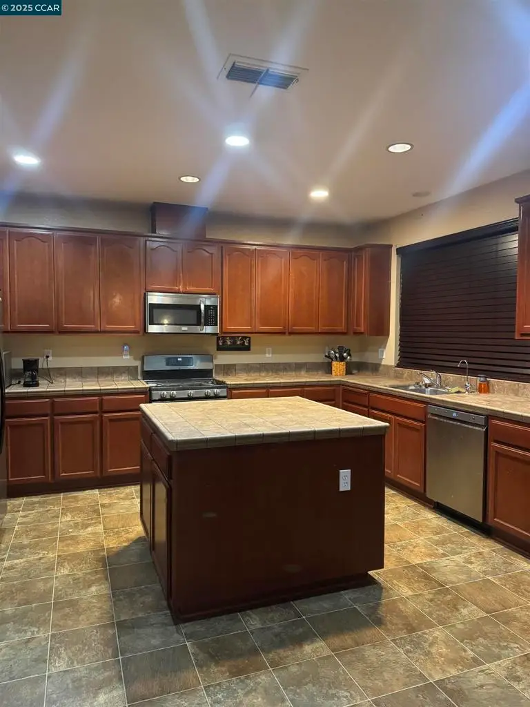 5359 Gold Creek Cir, Discovery Bay, CA 94505 - Image #3