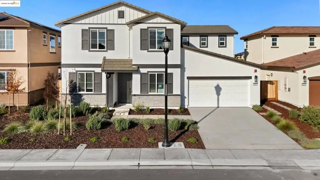 645 Channel Cir, Oakley, CA 94561 - Image #1