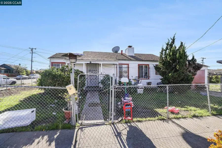 1530 Maine Ave, Richmond, CA 94804 - #2