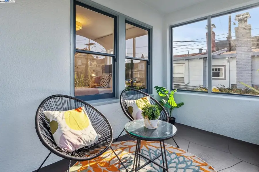 1354 Regent St, Alameda, CA 94501 - #2