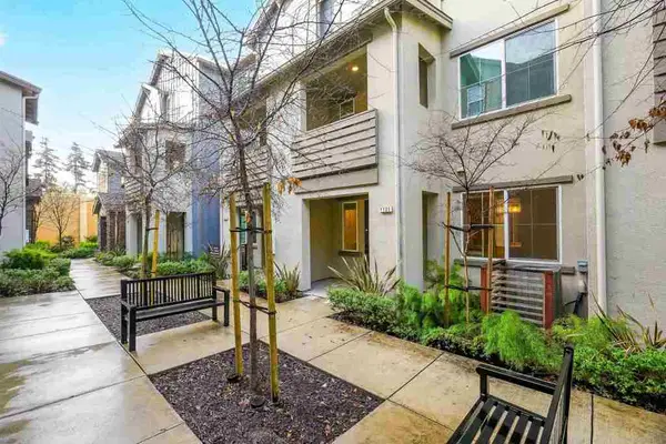 1725 Pedrozzi Cmn, Livermore, CA 94551