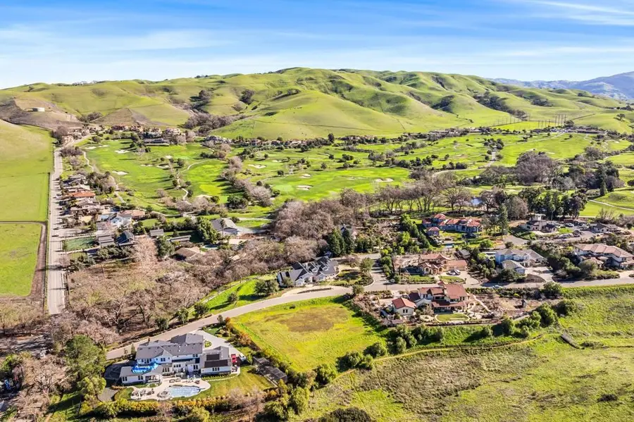 6123 Sanctuary Ln, Pleasanton, CA 94566 - Image #3