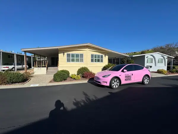 121 Mountain Springs Dr, San Jose, CA 95136