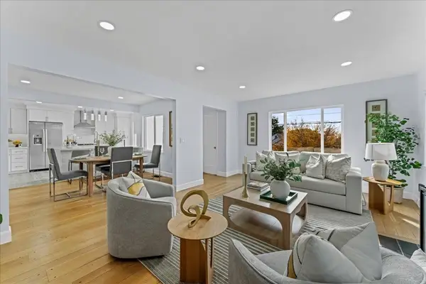 6032 6032 Mauritania Ave, Oakland, CA 94605