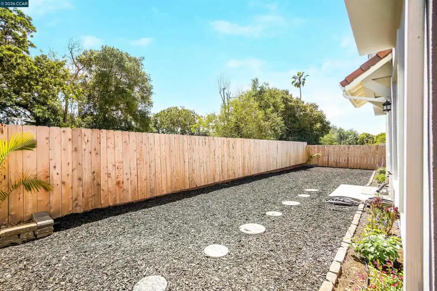 2722 Cowell Rd, Concord, CA 94518 - Image #3