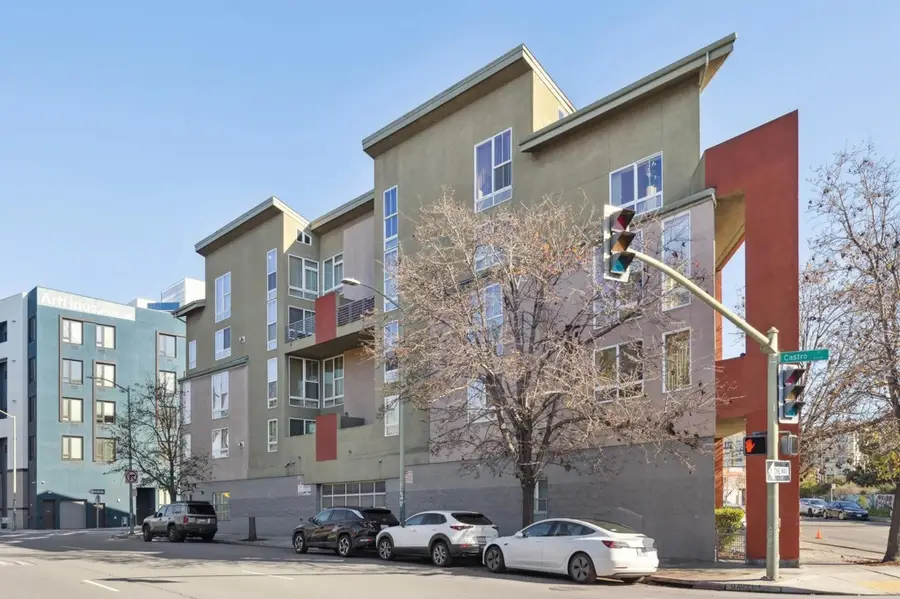 675 8th St #10, Oakland, CA 94607 - Image #2