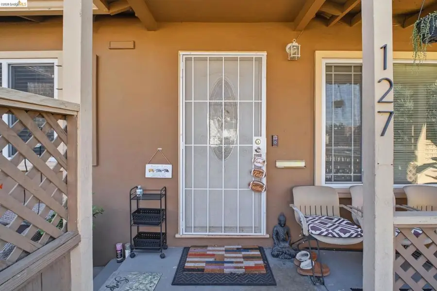 127 Hampton Rd, Hayward, CA 94541 - #3